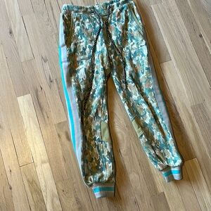 Daily Practice cropped sweatpants